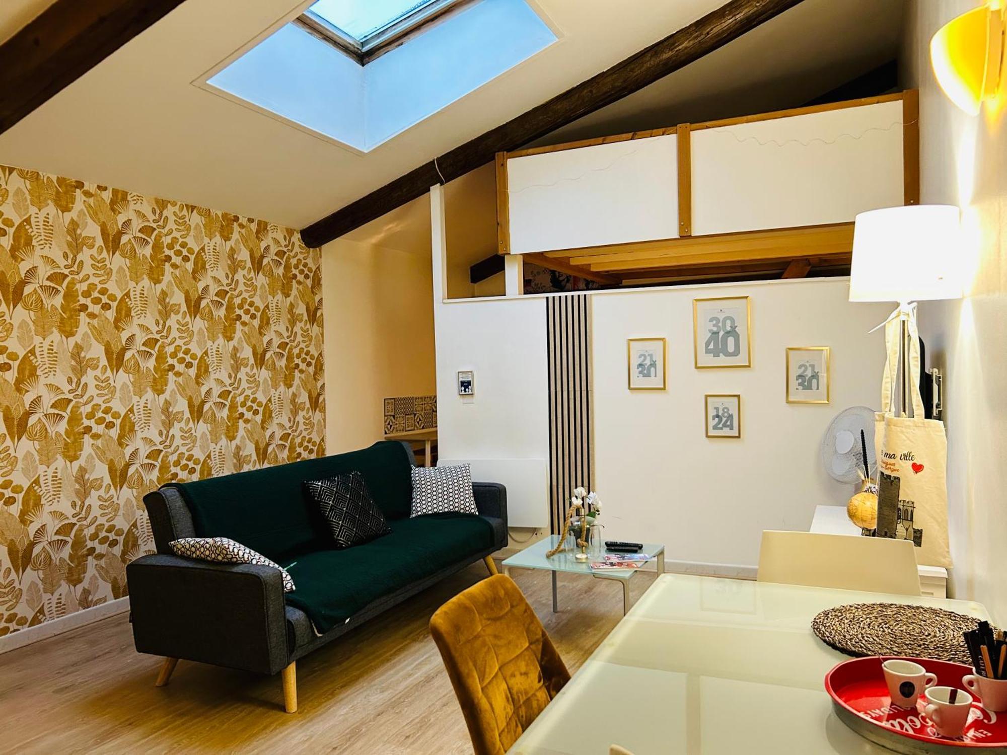 Le Saint-Lazare Appartement Au Calme Intra Muros Avignon Exterior foto