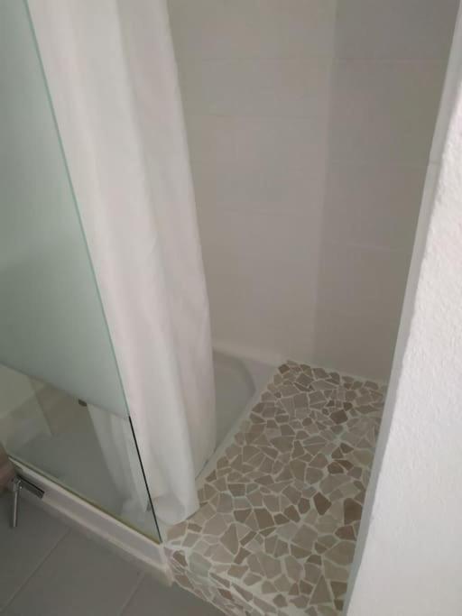 Le Saint-Lazare Appartement Au Calme Intra Muros Avignon Exterior foto